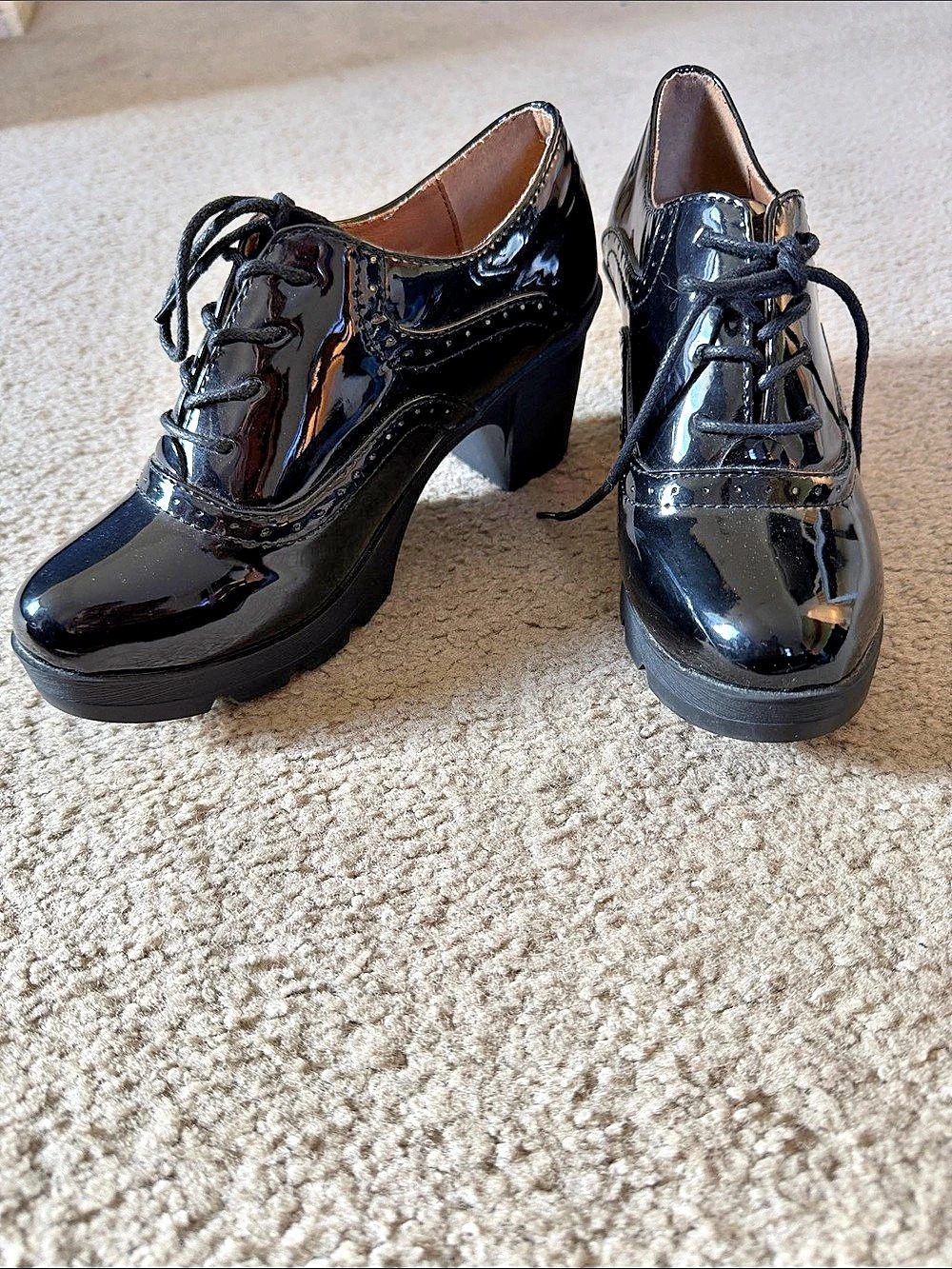Black Platform Lace-Up Heels Like New size 6.523